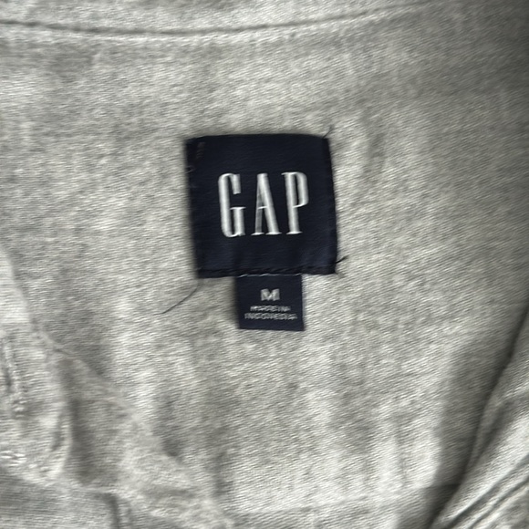 Gap Women’s Light Gray Button Down Shirt - Medium - Picture 3 of 7